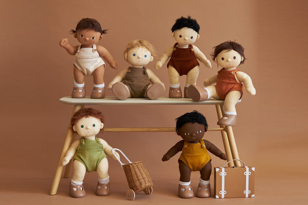 Meet the Dinkum Dolls!
