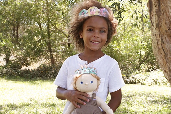 DIY | Everything you need to make crowns this Easter weekend