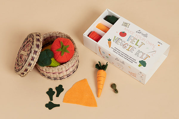 Make your own homegrown Felt Veggie feast!