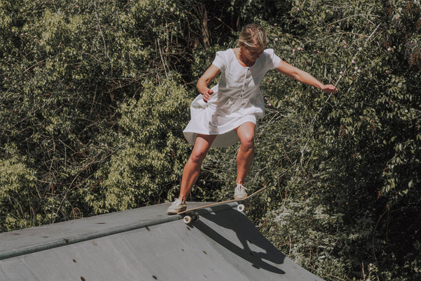 Olli Ella Folk | Lou Bannister