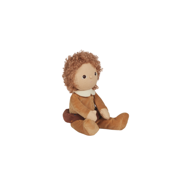 Darcy Donut, our chocolate donut mini plush toy. Collectable, Soft and cuddly, and snuggled in a non-removable velvet onesie, Darcy Donut is a must have in your toy collection.