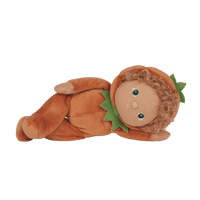 Meet Perry Pumpkin, a delightful Dinky Dinkum plush doll from the Happy Harvest collection, featuring a posable body with gentle weighting and a soft velvet onesie. Collect all the friends and let your childs imagination run wild with imaginative play.