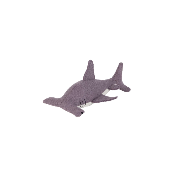 Palm-sized felted marine animal toys. These 3 ocean animal toys make wonderful prompts for hours of imaginative play. Shark toy.