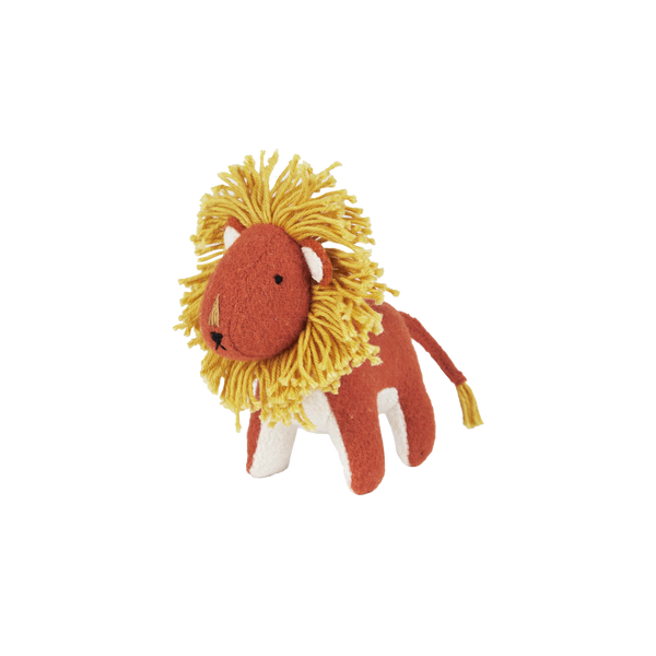 Set of plush felted savannah toys for kids. Set of small african animal toys featuring Lion, Hippo and Giraffe.